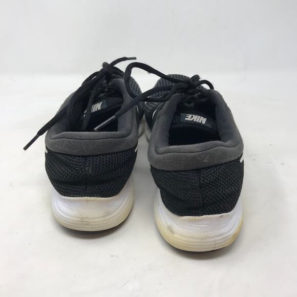 Nike Revolution 4 Black - 908988-001 - Picture 6 of 9